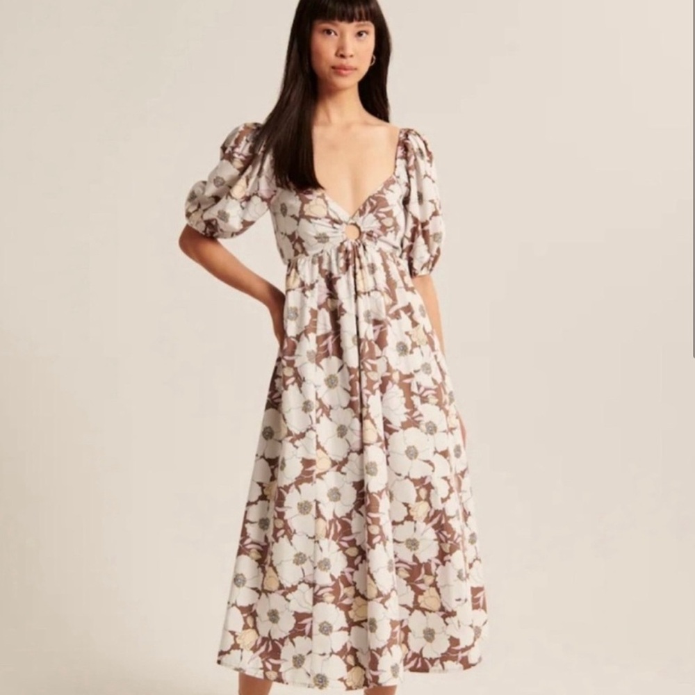 Abercrombie Women’s O-Ring Puff Sleeve Midi Dress